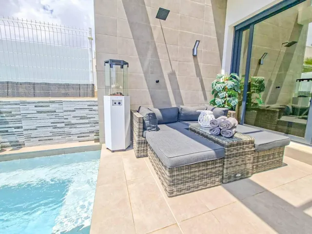 Villa 3 habitaciones 95m² en venta - PAU 26 — 32