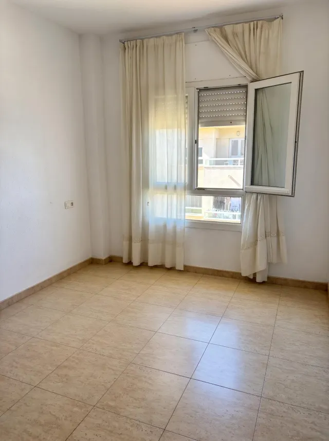 PISO EN VENTA EN RÍO SAN PEDRO 4 habitaciones — 7