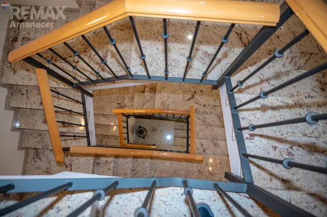 Casa en venta en Alfafara con 562 m2 y gran potencial — 41