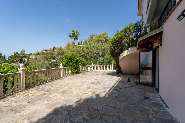 Chalet 8 habitaciones 627m² en venta - El Madroñal — 43