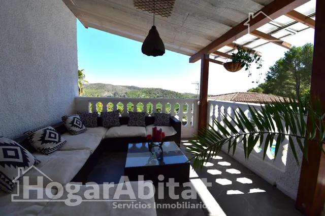 ¡chalet totalmente reformado con licencia turística! amplio con 4 viviendas independientes y piscina privada — 21