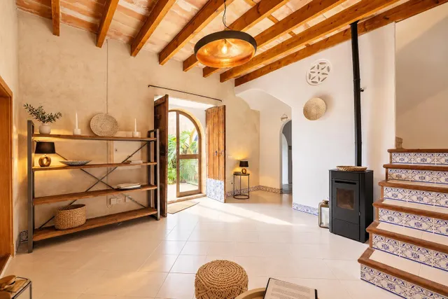 Encantadora casa de pueblo con amplia terraza en el centro de Ses Salines — 6