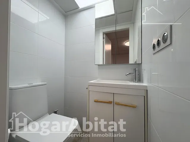 ¡REFORMADO! EXTERIOR CON ACCESO AL MAR, TERRAZA Y GARAJE — 29