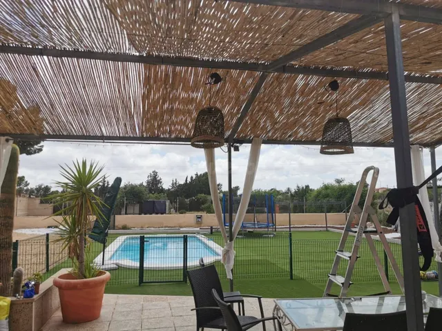 Chalet urbano en san vicente del raspeig – 1.500 m2 de parcela, piscina y zona de barbacoa — 3
