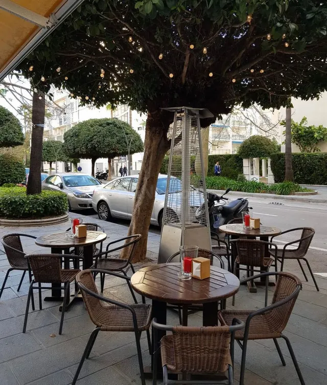 Bar 114m² en venta - Marbella — 4