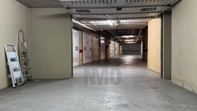 Plaza de Garaje en San Sebastián - (Trastero Opcional) — 10