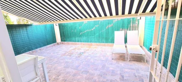 VENTA DE PRECIOSO PISO BAJO A 300 METROS DE LA PLAYA - foto 3