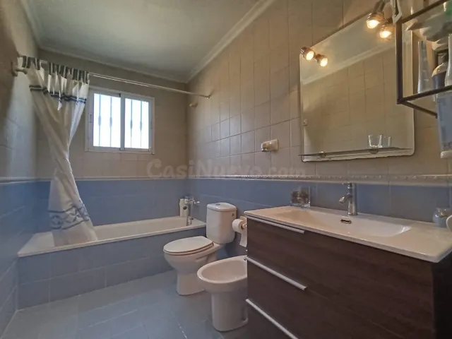 Se vende chalet /monovar / listo para vivir / arboles frutales — 24