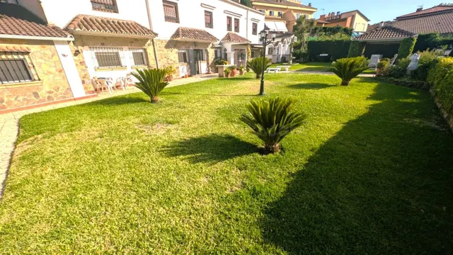Exclusiva vivienda de planta baja en la prestigiosa Urbanización R-66 con 1.000 m2 de parcela y espectacular piscina privada — 15