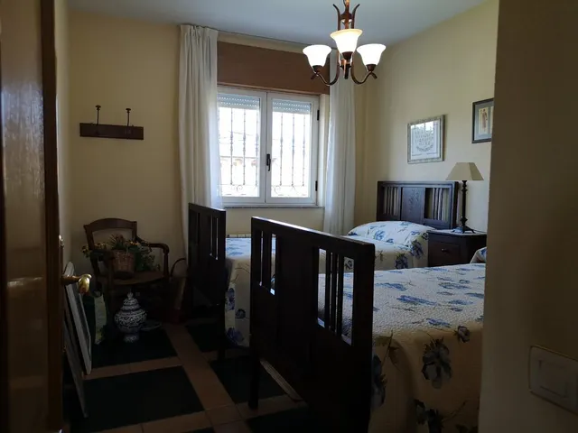 Urbis te ofrece un espectacular terreno con chalet en venta en Ciudad Rodrigo, Salamanca. — 23