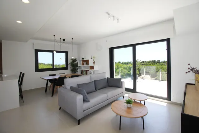 RESIDENCIAL DE OBRA NUEVA EN PILAR DE LA HORADADA JUNTO AL CAMPO DE GOLF — 5