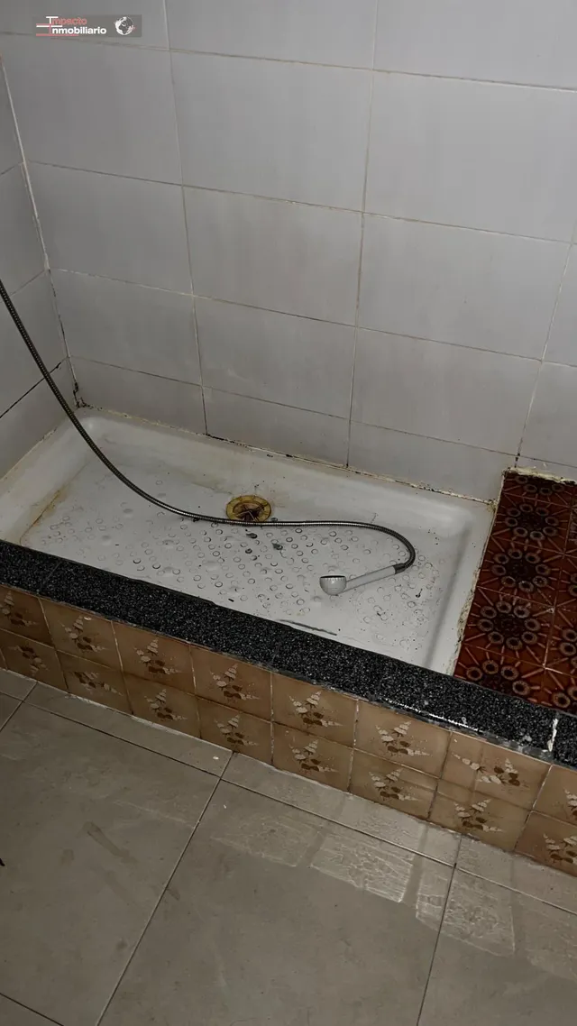 Amplio y luminoso piso en Vera Pueblo — 11