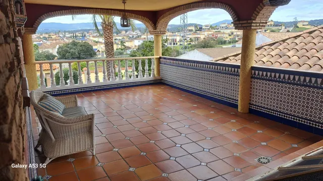 MAGNÍFICO CHALET CON DOS CASAS EN URB LA COLINA.CORDOBA — 23