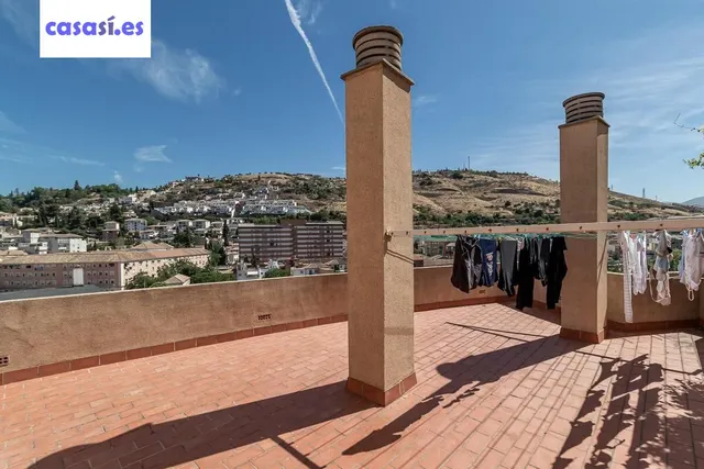 ¡¡Fantástico piso de 7 habitaciones en zona Avd. Cervantes !! — 33
