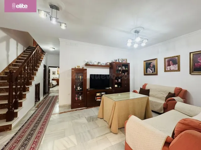 MAGNIFICA CASA EN EL CENTRO JEREZ — 5
