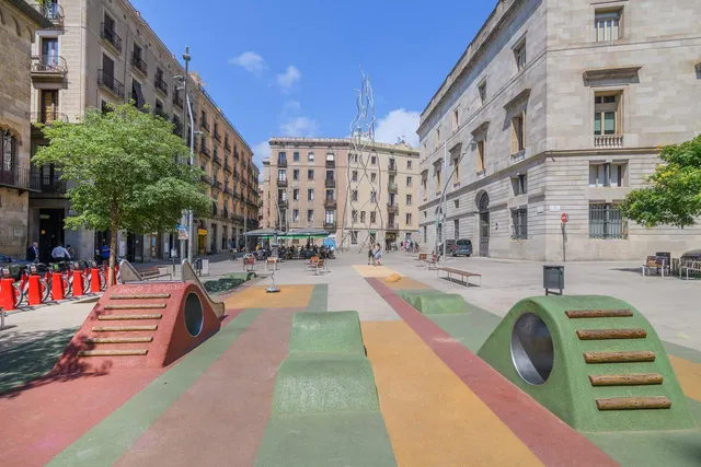 EXCLUSIVA OFICINA DE DISEÑO DE 226 M2 EN EL CORAZÓN DEL BARRIO GÒTIC — 39