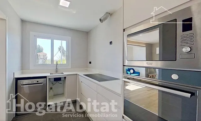 ¡CASA ESPECTACULAR! AMPLIA Y REFORMADA CON DOS VIVIENDAS INDEPENDIENTES Y VISTAS DESPEJADAS — 13