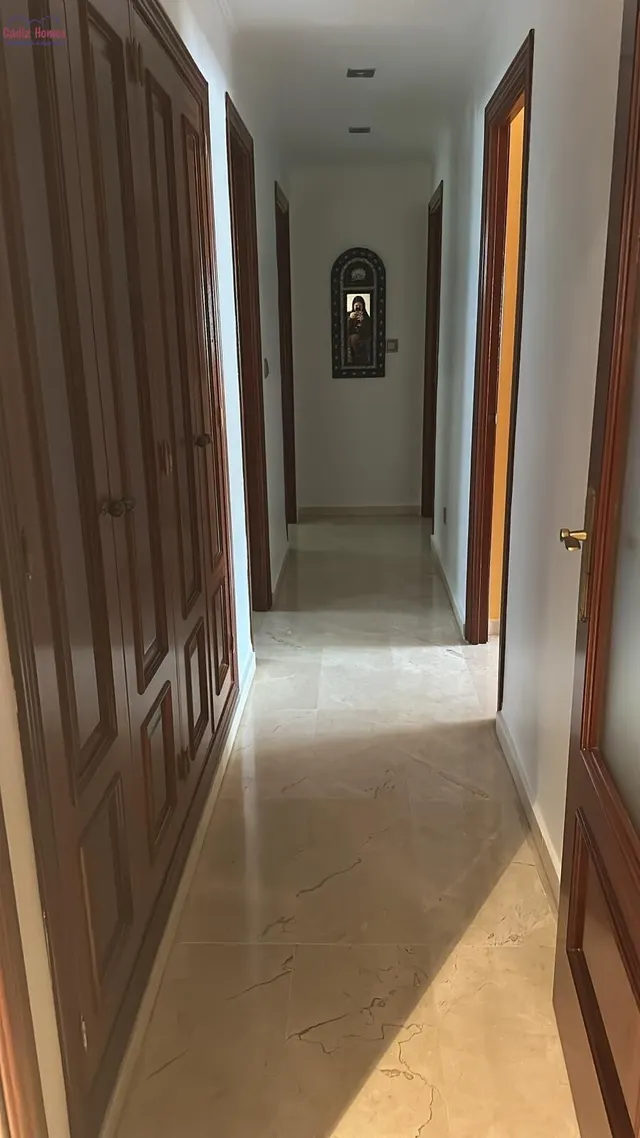AMPLIA VIVIENDA.-ZONA CORTE INGLÉS — 2