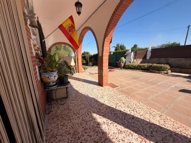 Tu paraíso rural a las puertas de Córdoba — Finca con casa r - foto 2