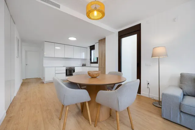 Ático dúplex en Villamartín con espectacular solárium privado de 95 m2, vistas a la piscina, garaje y trastero — 9