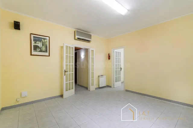Piso en venta en plaza virrei amat – 4 habitaciones y 77 m2 útiles — 5