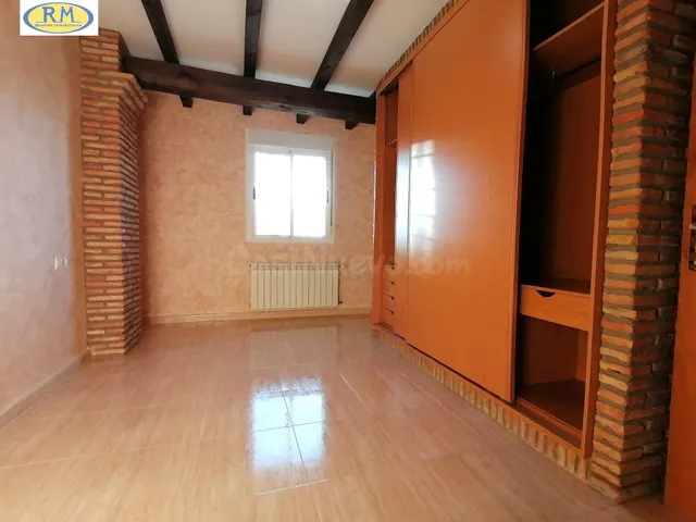 Se Alquila Chalet Adosado en Cáceres, con Piscina - foto 3