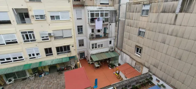 ¡Oportunidad en Alcoy! Vivienda con ascensor y terraza para reformar — 8