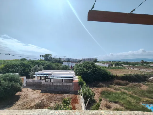 Chalet independiente junto al mar en Los Marenys de Gandia - foto 4