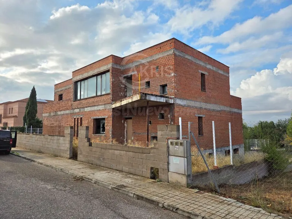 Chalet Independiente en Bargas