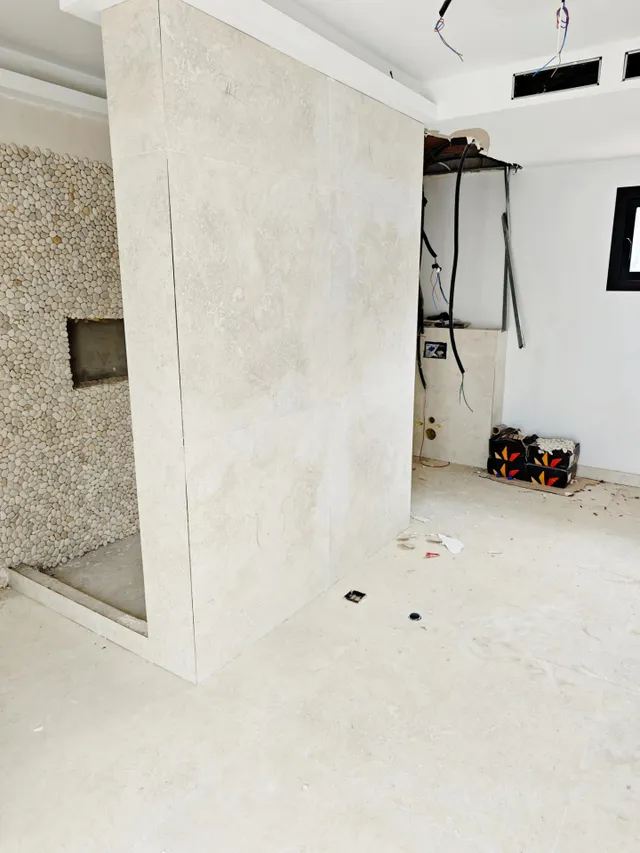Villa semi reformada en la Mairena, 485m2 útiles, 3000m2 parcela, vistas abiertas a la montaña y mar al fondo — 18