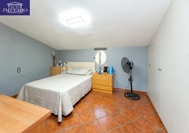 Se vende bonita casa adosada de 4 dormitorios con piscina privada, garaje y gimnasio — 25