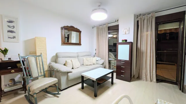 APARTAMENTO EN SEGUNDA LÍNEA DE PLAYA EN FUENGIROLA EN ALQUILER DE ENERO A JUNIO — 6