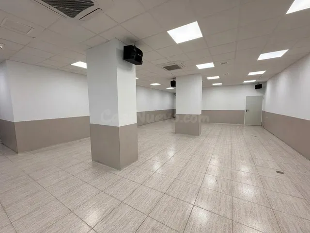 Local comercial 200m² en venta - Benimaclet - foto 4