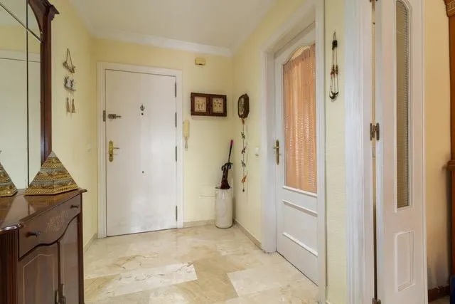 Oportunidad única de vivir junto al mar en una ubicación inmejorable. | CABANILLAS REAL ESTATE — 24