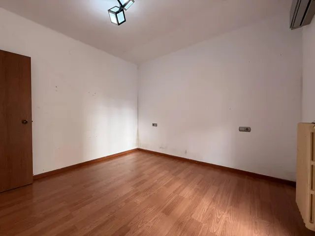 Roses I Piso céntrico con espectacular garaje de 65 m2 y terraza privada con barbacoa — 22
