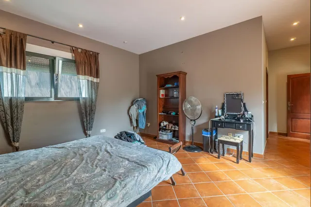 Villa 5 habitaciones 1025m² en venta - Comunidad valenciana — 41