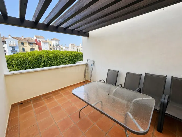 Amplio apartamento de 3 dormitorios con dos terrazas privada - foto 4