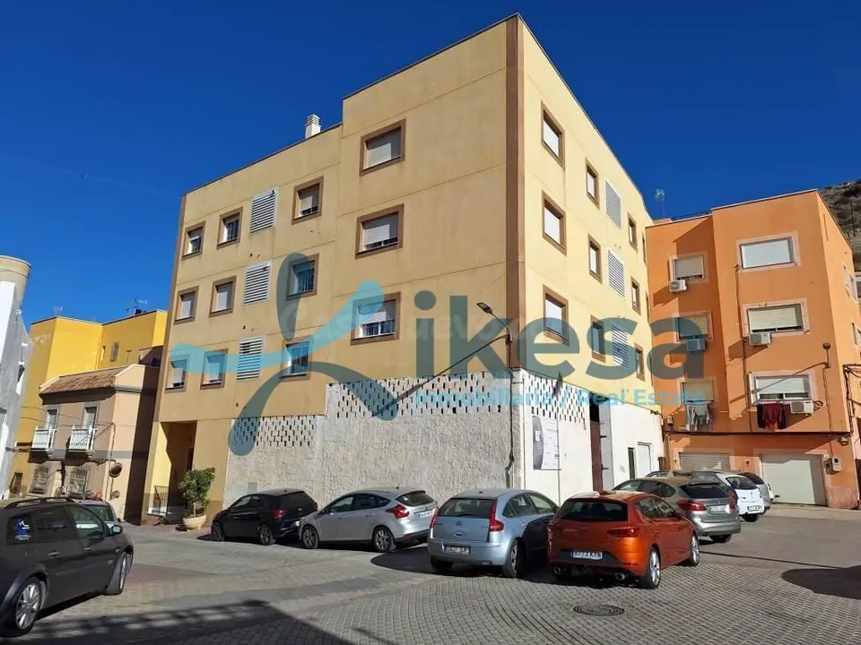 Se vende trastero en la localidad de Gador