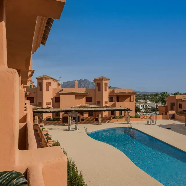 Apartamento 1 habitación 79m² en venta - Cortés — 42