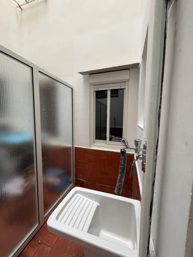 Piso reformado de 3 habitaciones con patio en Gràcia — 22