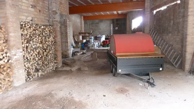 Solar per edificar habitatge amb magatzem — 11