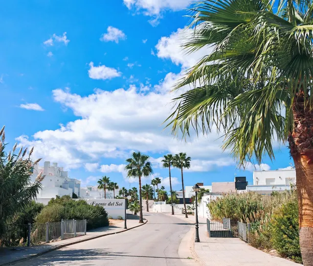 Tu futuro hogar frente al mar en Conil de la Frontera: Parcela Urbana — 15