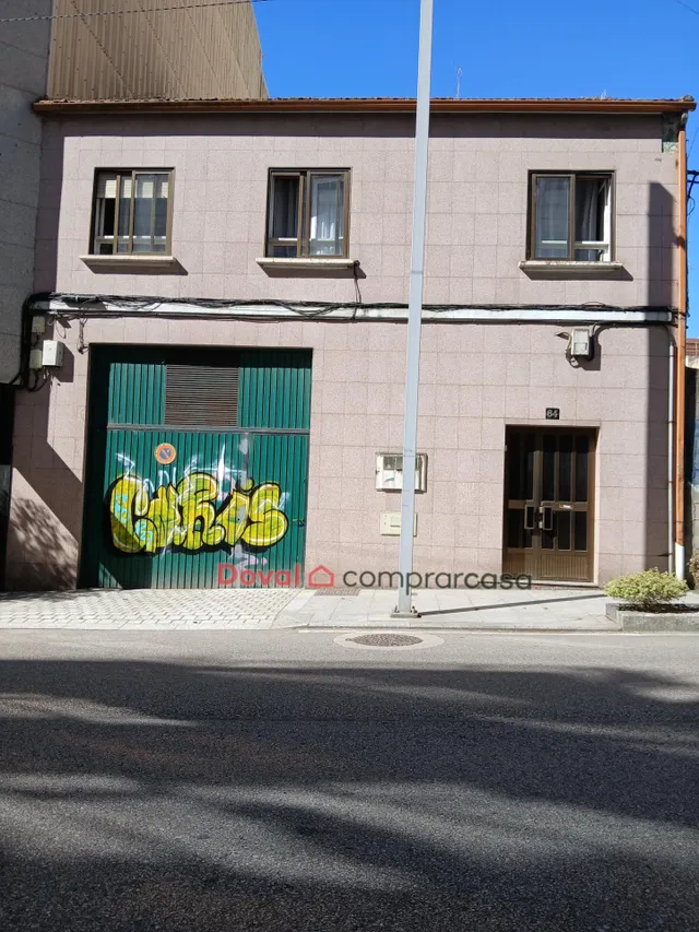 INVERSIÓN CON INGRESOS Y POTENCIAL DE AMPLIACIÓN EN VIGO — 14