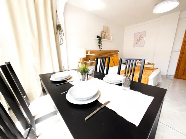 HABITACIÓN EN ALQUILER 490€ –1 de NOVIEMBRE- PLAZA DE TOROS VIEJA 3, MÁLAGA — 7