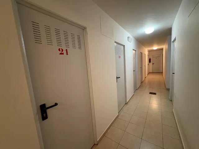 PISO CON CALIDADES DE 1ª — 30