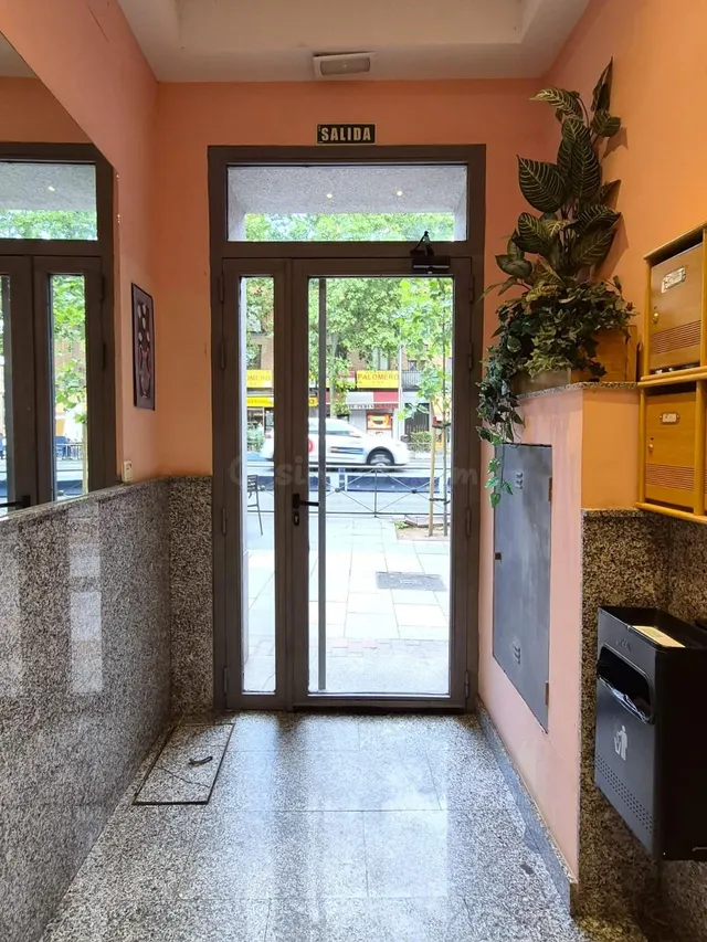 Planta baja 1 habitación 46m² en venta - Tetuán - foto 2