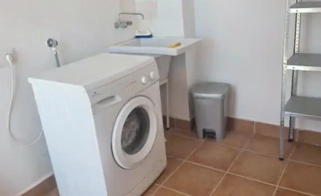 PISO DOS DORMITORIOS EN ALHAMA - foto 5