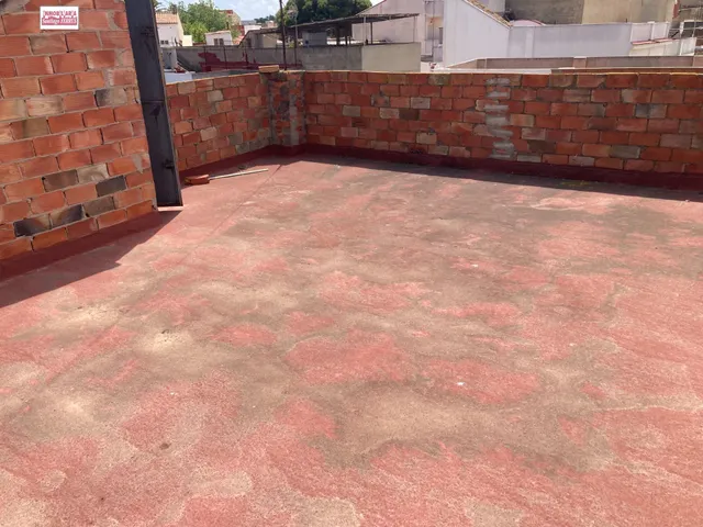 VENTA DE EDIFICIO FAMILIAR EN BENIFAIO (VALENCIA) — 43