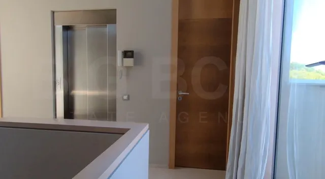 Chalet 6 habitaciones 800m² en alquiler - Gavà Mar — 38