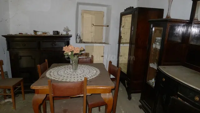 Casa a reformar en Ribadavia - foto 4